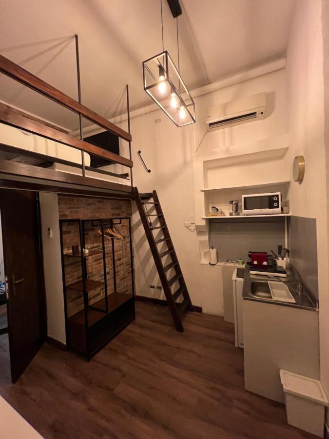 Trinita Dei Monti Emilia's Loft Rom